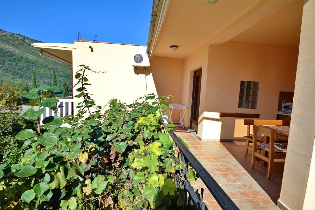 Apartment Rita Tivat Extérieur photo