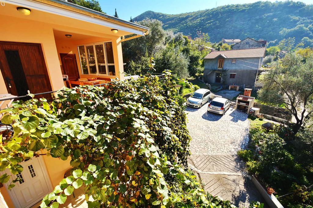 Apartment Rita Tivat Extérieur photo